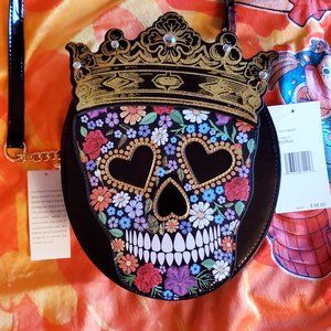 Betsey Johnson Gold Crowned Floral Skull Patent Leather Crossbody Purse, New